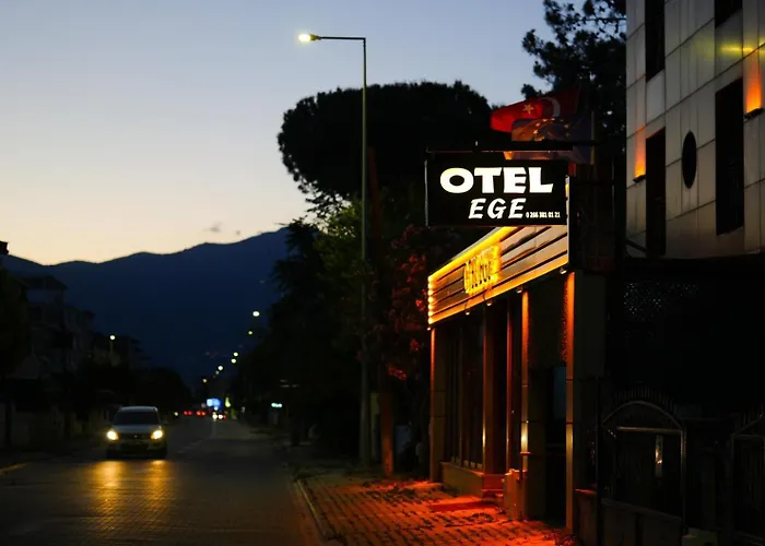 מלון Ege אקצ'אי